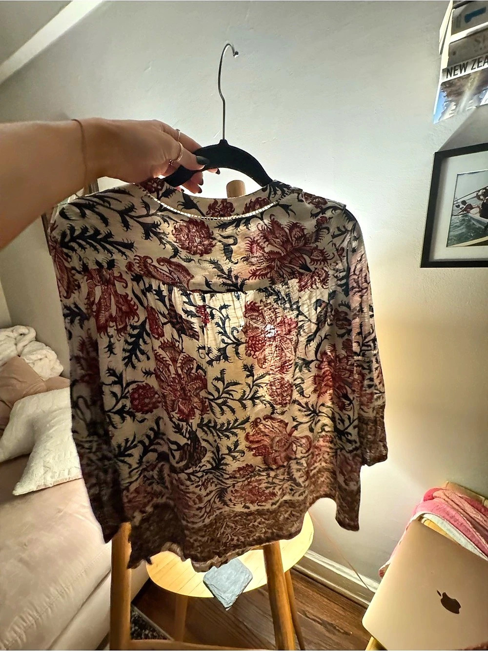 Floral Short Sleeve Blouse in Brown & Red